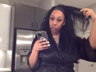 Miss Pretty Pocahontas's Live Sex Cam Show