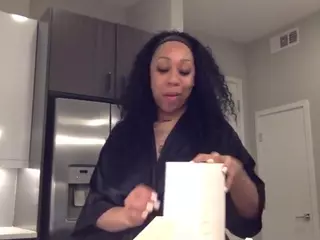 Miss Pretty Pocahontas's Live Sex Cam Show