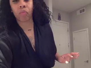 Miss Pretty Pocahontas's Live Sex Cam Show