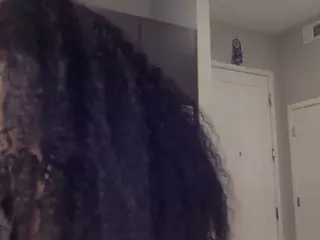 Miss Pretty Pocahontas's Live Sex Cam Show