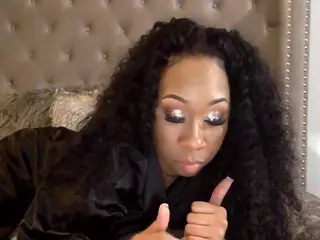 Miss Pretty Pocahontas's Live Sex Cam Show