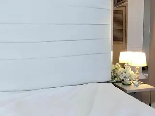 Lilly's Live Sex Cam Show