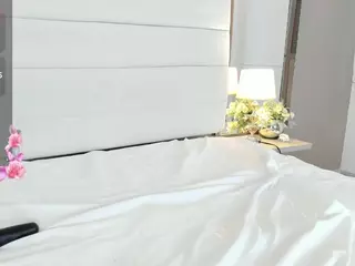 Lilly's Live Sex Cam Show