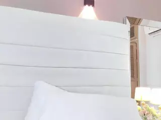 Lilly's Live Sex Cam Show