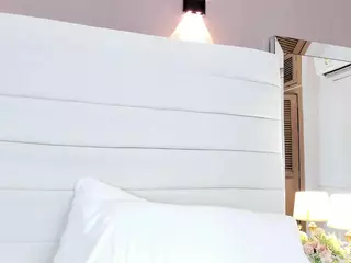 Lilly's Live Sex Cam Show