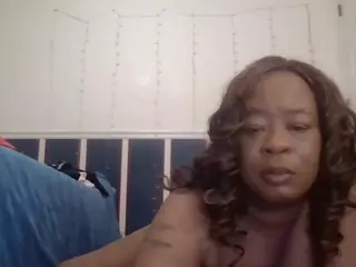 playwitme2000's Live Sex Cam Show