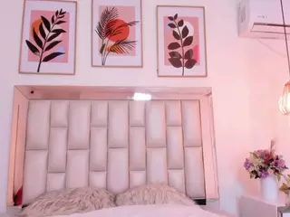 YAYIS's Live Sex Cam Show