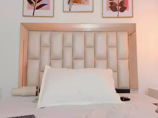 YAYIS's Live Sex Cam Show