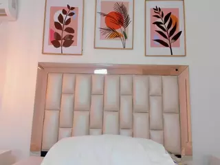 YAYIS's Live Sex Cam Show