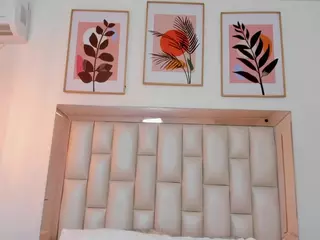 YAYIS's Live Sex Cam Show