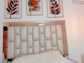YAYIS's Live Sex Cam Show