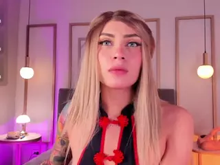 Bombshellll's Live Sex Cam Show