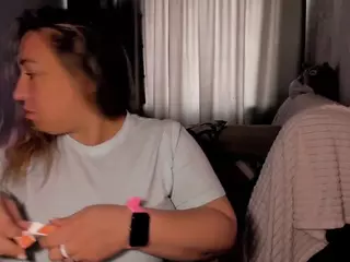 Foxxy-Lady's Live Sex Cam Show