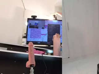 hellen scott's Live Sex Cam Show