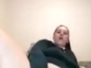 Annie-Rooberts's Live Sex Cam Show