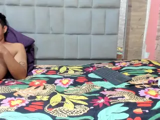 brownskin33's Live Sex Cam Show