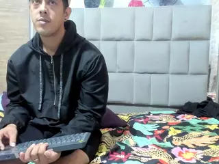 brownskin33's Live Sex Cam Show