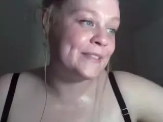 Bjsparkles's Live Sex Cam Show