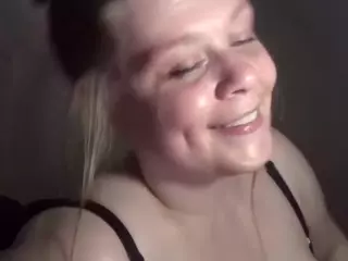 Bjsparkles's Live Sex Cam Show