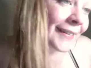 Bjsparkles's Live Sex Cam Show