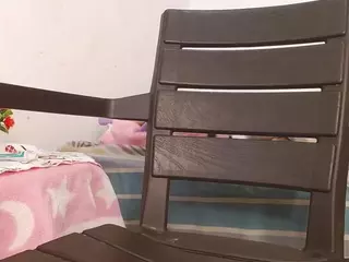 little-lucyx's Live Sex Cam Show