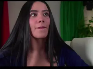 Artemusa's Live Sex Cam Show