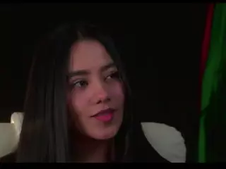 Artemusa's Live Sex Cam Show