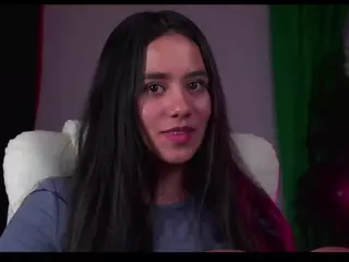 Artemusa's Live Sex Cam Show