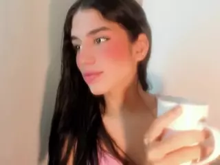 Biancaleah's Live Sex Cam Show