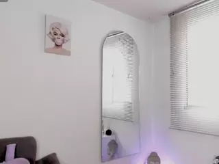 MissValerieW's Live Sex Cam Show
