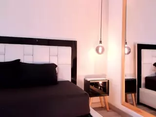 Hanna Palmer's Live Sex Cam Show