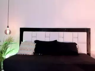 Hanna Palmer's Live Sex Cam Show