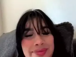 Aliii's Live Sex Cam Show