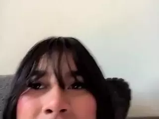 Aliii's Live Sex Cam Show