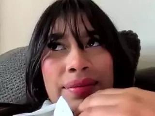Aliii's Live Sex Cam Show