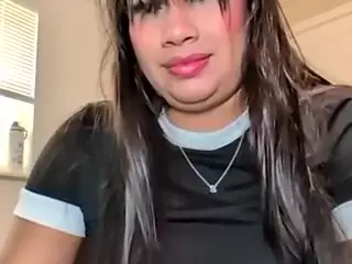 Aliii's Live Sex Cam Show