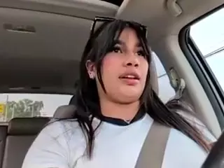 Aliii's Live Sex Cam Show