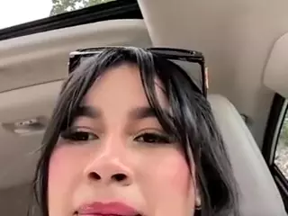 Aliii's Live Sex Cam Show