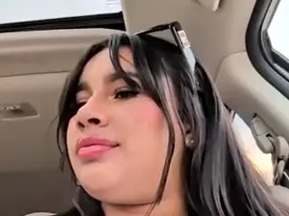 Aliii's Live Sex Cam Show