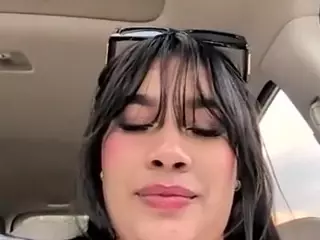 Aliii's Live Sex Cam Show