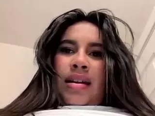 Aliii's Live Sex Cam Show