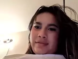 Aliii's Live Sex Cam Show