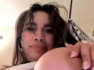 Aliii's Live Sex Cam Show