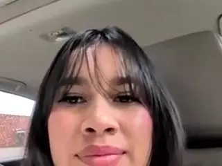 Aliii's Live Sex Cam Show
