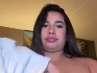 Aliii's Live Sex Cam Show