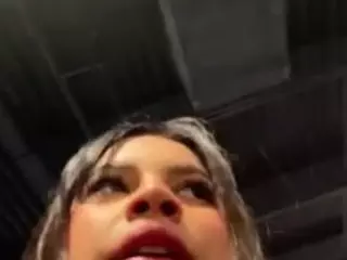 Aliii's Live Sex Cam Show