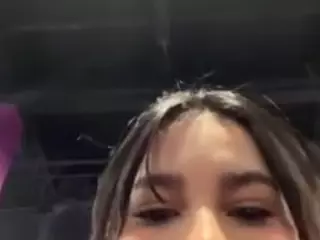 Aliii's Live Sex Cam Show