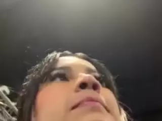 Aliii's Live Sex Cam Show