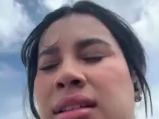 Aliii's Live Sex Cam Show