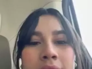 Aliii's Live Sex Cam Show